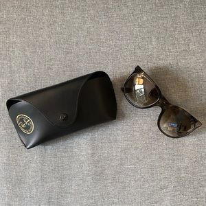 Tortoiseshell Ray Bans